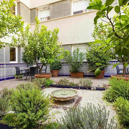 Ibis * Granada