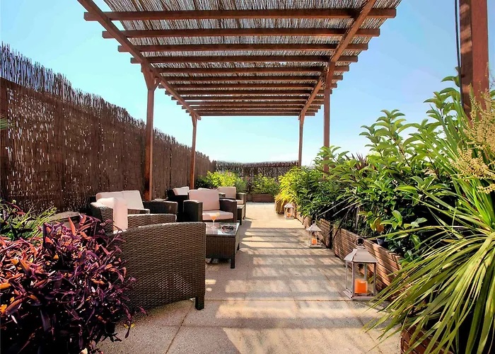 Ibis Ξενοδοχείο *