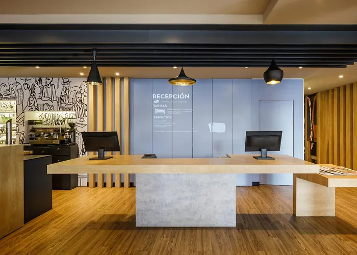 Ibis Granada